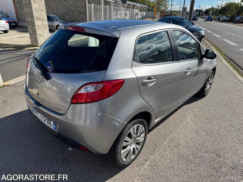 MAZDA 2 1.4 - Легковой автомобиль: фото 3 MAZDA 2 1.4 - Легковой автомобиль: фото 3