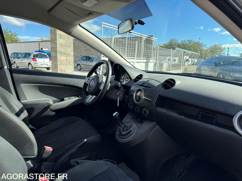 MAZDA 2 1.4 - Легковой автомобиль: фото 5 MAZDA 2 1.4 - Легковой автомобиль: фото 5