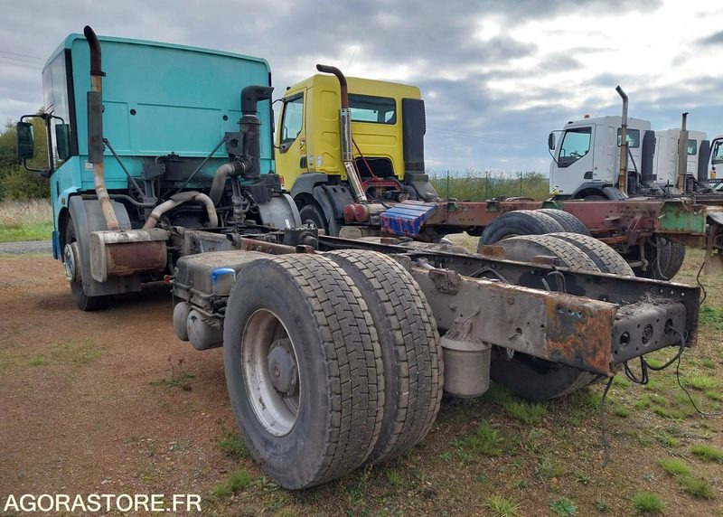 MERCEDES ECONIC 1823 NL / 2003 / 650960 - Грузовик-шасси: фото 3 MERCEDES ECONIC 1823 NL / 2003 / 650960 - Грузовик-шасси: фото 3