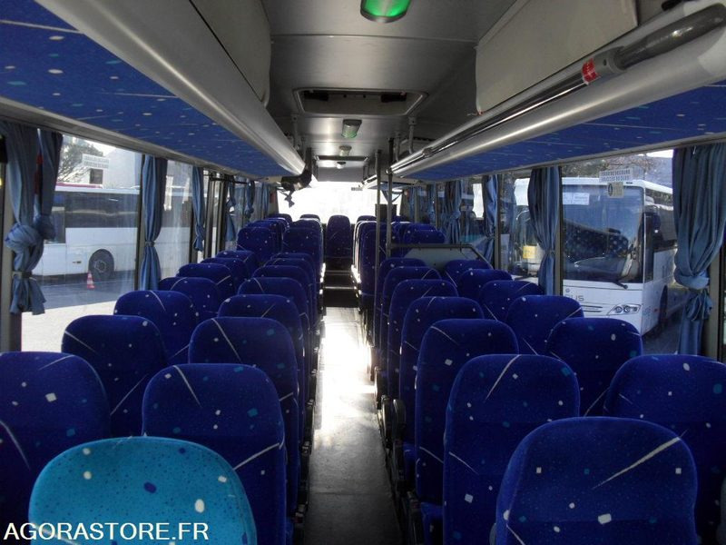 MERCEDES INTOURO 12,98m N°093368 - Школьный автобус: фото 5 MERCEDES INTOURO 12,98m N°093368 - Школьный автобус: фото 5