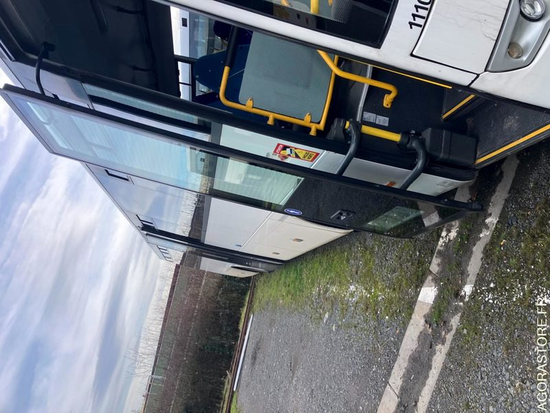 MERCEDES INTOURO 12,98m N°111002 - Школьный автобус: фото 2 MERCEDES INTOURO 12,98m N°111002 - Школьный автобус: фото 2