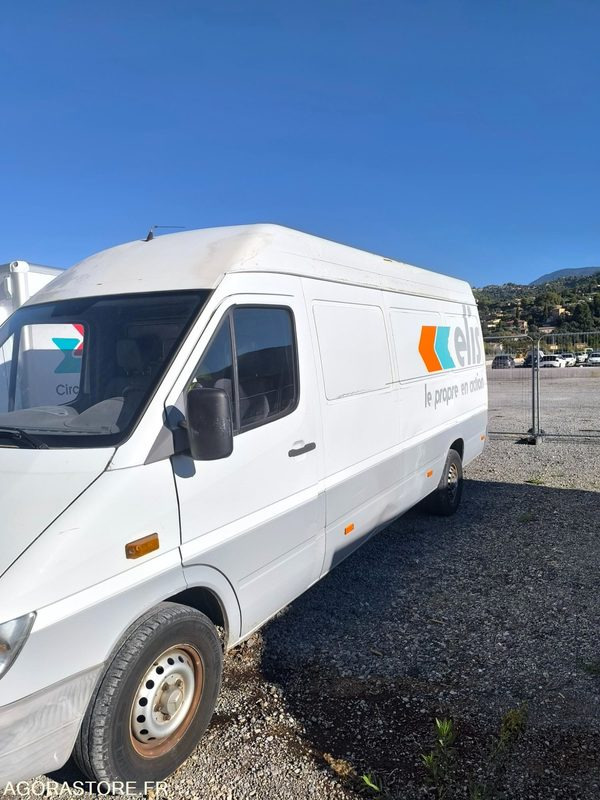 MERCEDES SPRINTER - 2000 - 351870 Kms - Цельнометаллический фургон: фото 2 MERCEDES SPRINTER - 2000 - 351870 Kms - Цельнометаллический фургон: фото 2