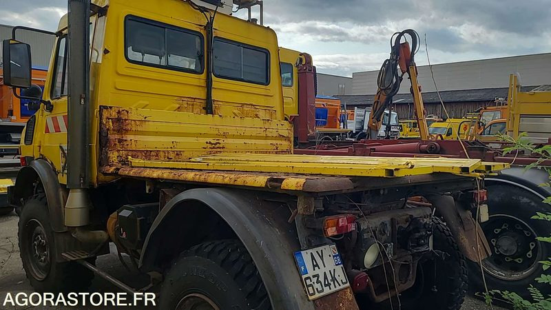 MERCEDES UNIMOG - 1999 - Грузовик бортовой/ Платформа: фото 4 MERCEDES UNIMOG - 1999 - Грузовик бортовой/ Платформа: фото 4