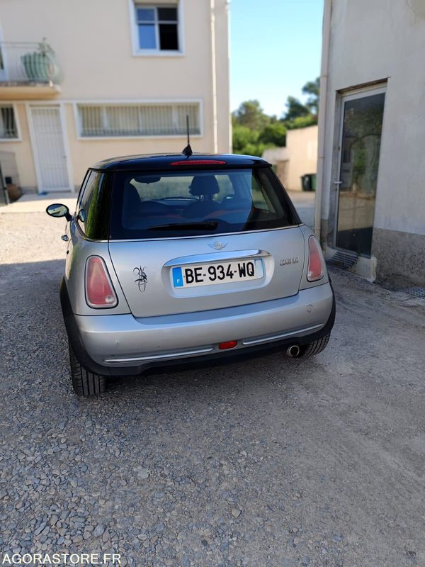 MINI COOPER 1.6 115CV- 2005 - 172400KMS - Легковой автомобиль: фото 5 MINI COOPER 1.6 115CV- 2005 - 172400KMS - Легковой автомобиль: фото 5