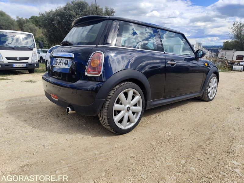 MINI COOPER 1.6 120CV - 2006 - 170500KMS - Легковой автомобиль: фото 4 MINI COOPER 1.6 120CV - 2006 - 170500KMS - Легковой автомобиль: фото 4