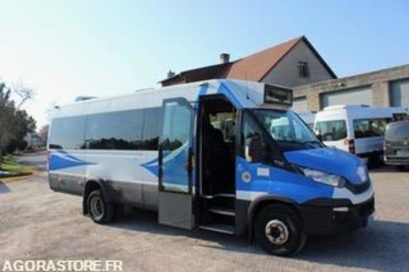 MINIBUS IVECO DAILY 19 PLACES – AUTOMATIQUE – CLIMATISÉ – HANDICAP – 2017 - Микроавтобус, Пассажирский фургон: фото 2 MINIBUS IVECO DAILY 19 PLACES – AUTOMATIQUE – CLIMATISÉ – HANDICAP – 2017 - Микроавтобус, Пассажирский фургон: фото 2