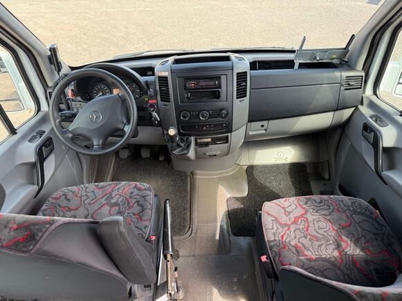 Mercedes-Benz SPRINTER - Микроавтобус, Пассажирский фургон: фото 5 Mercedes-Benz SPRINTER - Микроавтобус, Пассажирский фургон: фото 5