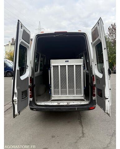Mercedes-Benz Sprinter - Микроавтобус, Пассажирский фургон: фото 5 Mercedes-Benz Sprinter - Микроавтобус, Пассажирский фургон: фото 5