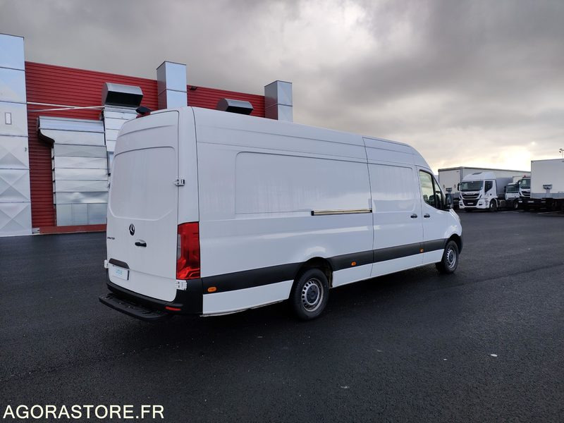 Mercedes Sprinter - 2021 - 135251kms - GD998EC - Цельнометаллический фургон: фото 4 Mercedes Sprinter - 2021 - 135251kms - GD998EC - Цельнометаллический фургон: фото 4