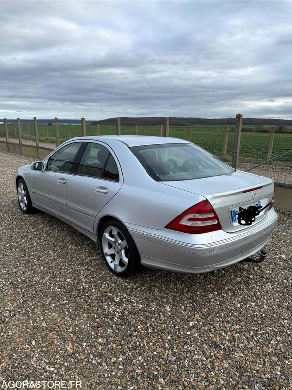 Mercedes - Легковой автомобиль: фото 2 Mercedes - Легковой автомобиль: фото 2