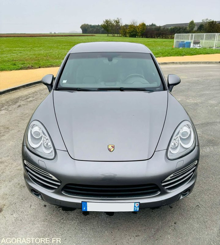 NIORT - PORSCHE CAYENNE 3.0 V6 - 2012 - 42 000 KM - Легковой автомобиль: фото 3 NIORT - PORSCHE CAYENNE 3.0 V6 - 2012 - 42 000 KM - Легковой автомобиль: фото 3