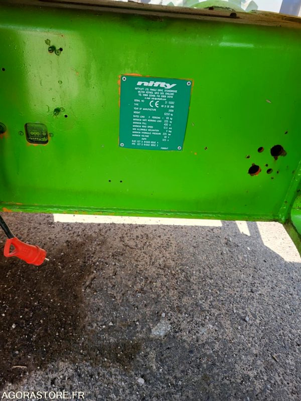 Nacelle nifty hr21 - Коленчатый подъемник: фото 4 Nacelle nifty hr21 - Коленчатый подъемник: фото 4