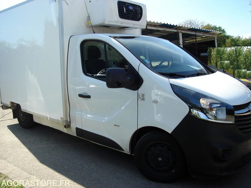 OPEL VIVARO FRIGORIFIQUE - 2017 - 159600KM - Малотоннажный рефрижератор: фото 2 OPEL VIVARO FRIGORIFIQUE - 2017 - 159600KM - Малотоннажный рефрижератор: фото 2