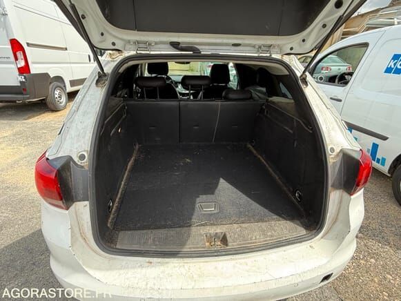 Хэтчбек Opel ASTRA: фото 7 Хэтчбек Opel ASTRA: фото 7