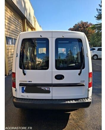 Opel COMBO - Легковой фургон: фото 4 Opel COMBO - Легковой фургон: фото 4