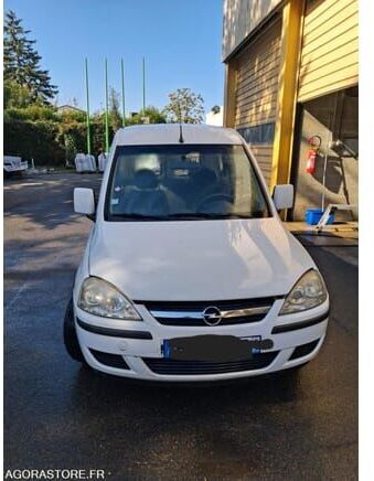 Opel COMBO - Легковой фургон: фото 3 Opel COMBO - Легковой фургон: фото 3