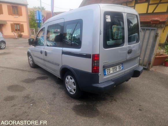 Opel COMBO - Легковой фургон: фото 1 Opel COMBO - Легковой фургон: фото 1