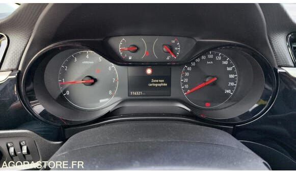Opel CORSA - Хэтчбек: фото 2 Opel CORSA - Хэтчбек: фото 2