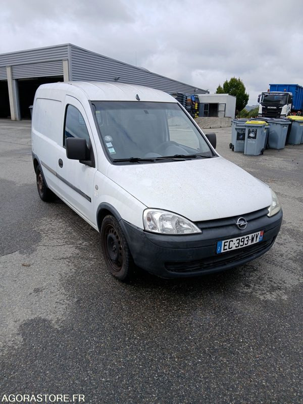 Opel Cargo - 2004 - 234993kms - EC393WY - Легковой фургон: фото 5 Opel Cargo - 2004 - 234993kms - EC393WY - Легковой фургон: фото 5