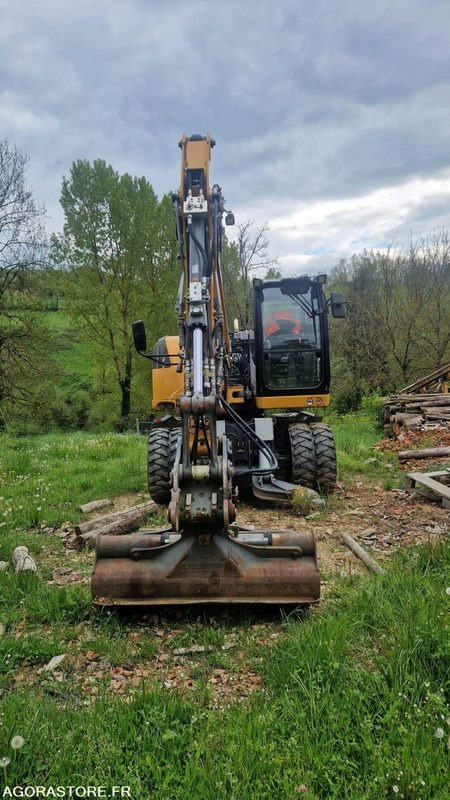 PELLE A PNEUS A912 COMPACT 2 godets - LIEBHERR - 2019 - 2820h - Экскаватор: фото 4 PELLE A PNEUS A912 COMPACT 2 godets - LIEBHERR - 2019 - 2820h - Экскаватор: фото 4