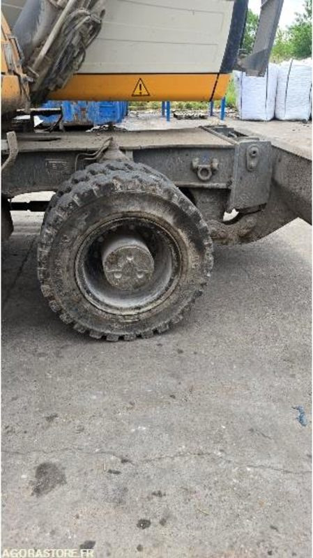 Экскаватор PELLE DE MANUTENTION SUR ROUE - LH22M LITRONIC LIEBHERR - 2017 / 12 053 HEURES: фото 7