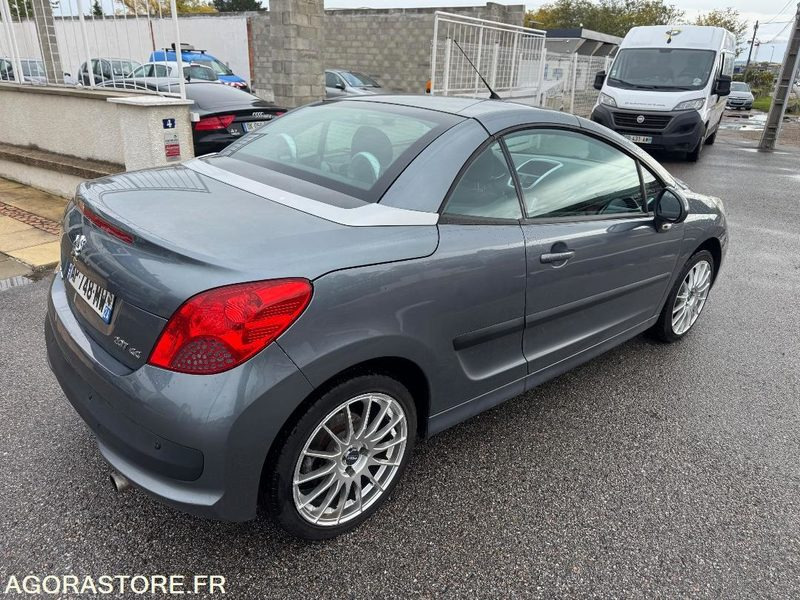 PEUGEOT 207 (2) CC 1.6 VTI 120 SPORT - Кабриолет: фото 4 PEUGEOT 207 (2) CC 1.6 VTI 120 SPORT - Кабриолет: фото 4