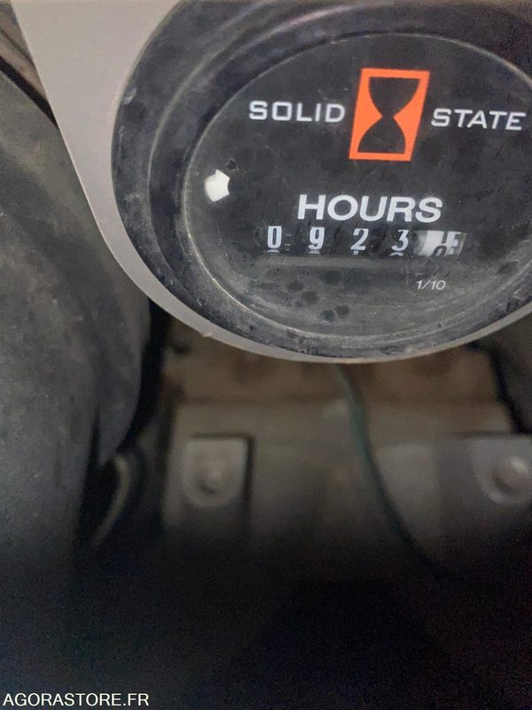 PORTE-OUTILS DITCH WITCH ZAHN R300 - Погрузчик: фото 4 PORTE-OUTILS DITCH WITCH ZAHN R300 - Погрузчик: фото 4