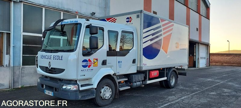 PORTEUR ROUTIER - MIDLUM 220-15 - 3763 - 190000 KMS - - Грузовик с закрытым кузовом: фото 2 PORTEUR ROUTIER - MIDLUM 220-15 - 3763 - 190000 KMS - - Грузовик с закрытым кузовом: фото 2