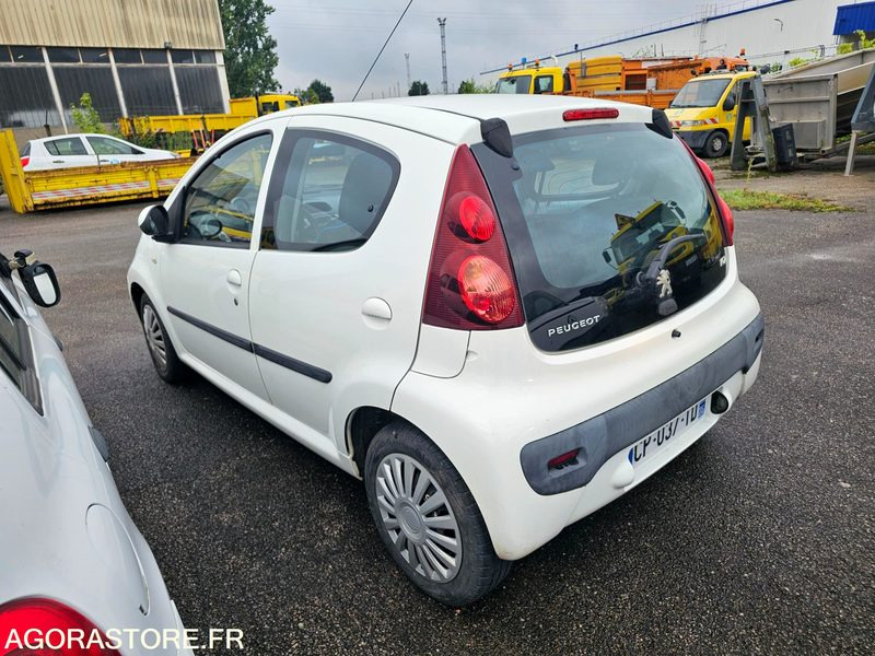 Peugeot 107 - 2013 - 105006km - CP037TD - Легковой автомобиль: фото 4 Peugeot 107 - 2013 - 105006km - CP037TD - Легковой автомобиль: фото 4