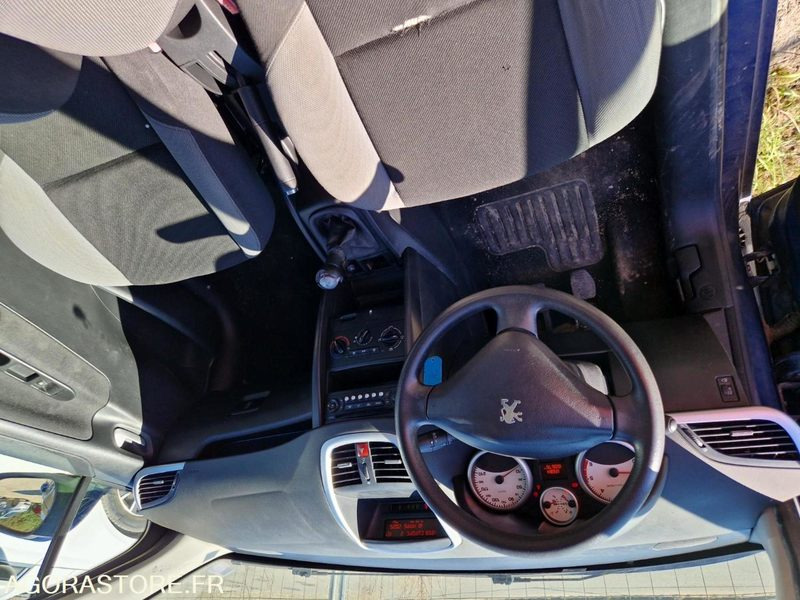 Легковой автомобиль Peugeot 207 - BX755ZS - 2007 - 160675km: фото 8