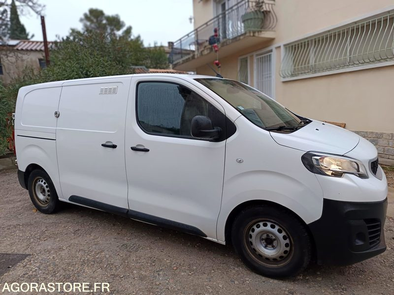 Peugeot Expert Fourgon 1.5 BLUEHDI 120 S&S Premium - 2020 - 200600KMS - Цельнометаллический фургон: фото 3 Peugeot Expert Fourgon 1.5 BLUEHDI 120 S&S Premium - 2020 - 200600KMS - Цельнометаллический фургон: фото 3