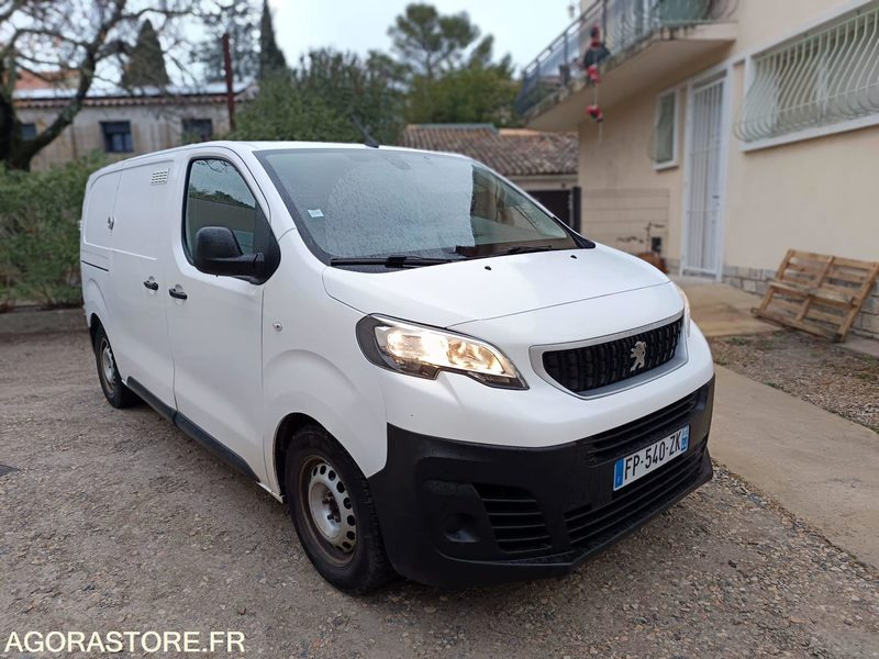 Peugeot Expert Fourgon 1.5 BLUEHDI 120 S&S Premium - 2020 - 200600KMS - Цельнометаллический фургон: фото 2 Peugeot Expert Fourgon 1.5 BLUEHDI 120 S&S Premium - 2020 - 200600KMS - Цельнометаллический фургон: фото 2