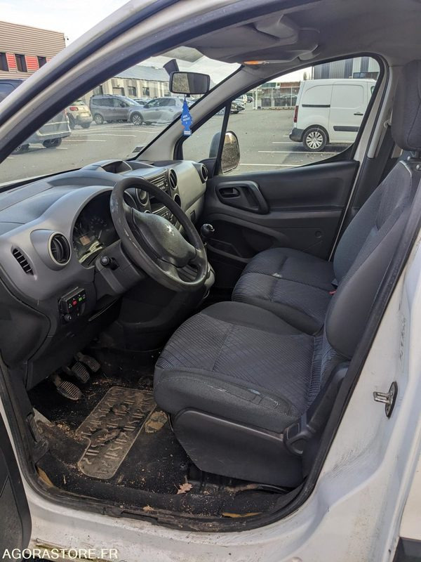 Peugeot Partner - Легковой фургон: фото 5 Peugeot Partner - Легковой фургон: фото 5