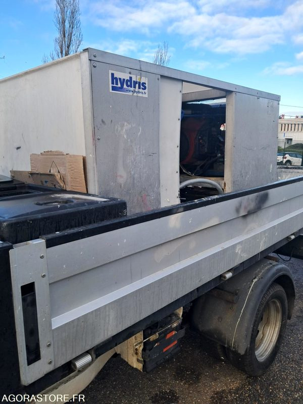 Piaggio PORTER - BW-564-KV - 2011 - 80936km - Малотоннажный самосвал: фото 3 Piaggio PORTER - BW-564-KV - 2011 - 80936km - Малотоннажный самосвал: фото 3