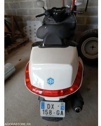 Piaggio XEVO 125 - Мотоцикл: фото 3 Piaggio XEVO 125 - Мотоцикл: фото 3