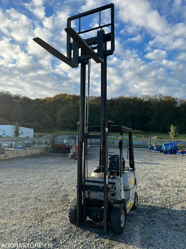 Caterpillar chariot élévateur diesel - Погрузочно-разгрузочная техника: фото 4 Caterpillar chariot élévateur diesel - Погрузочно-разгрузочная техника: фото 4