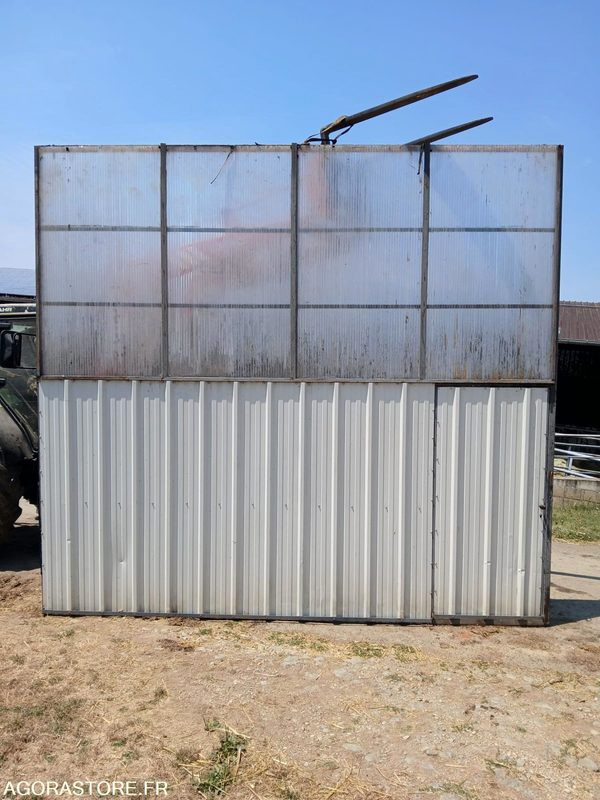 Portail avec portillon intégré - Инструмент/ Оборудование: фото 1 Portail avec portillon intégré - Инструмент/ Оборудование: фото 1