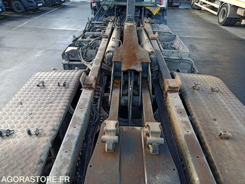 Porte Benne Renault - 2017 - 222784 Kms - Крюковой мультилифт: фото 4 Porte Benne Renault - 2017 - 222784 Kms - Крюковой мультилифт: фото 4