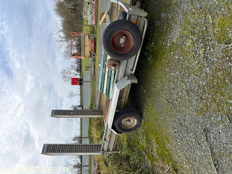 REMORQUE PORTE ENGINS - Низкорамный прицеп: фото 3 REMORQUE PORTE ENGINS - Низкорамный прицеп: фото 3