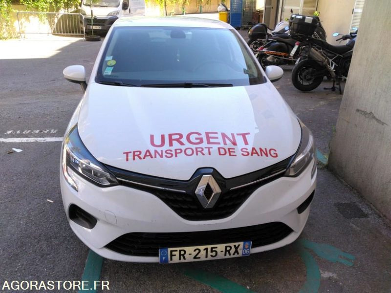 RENAULT CLIO 195977 kms 2020 - Легковой автомобиль: фото 3 RENAULT CLIO 195977 kms 2020 - Легковой автомобиль: фото 3