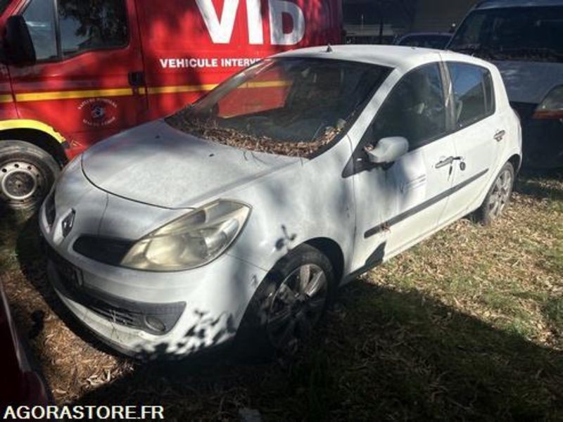 RENAULT CLIO - 2008 - 260000KM - 3664GX2A - Легковой автомобиль: фото 3 RENAULT CLIO - 2008 - 260000KM - 3664GX2A - Легковой автомобиль: фото 3
