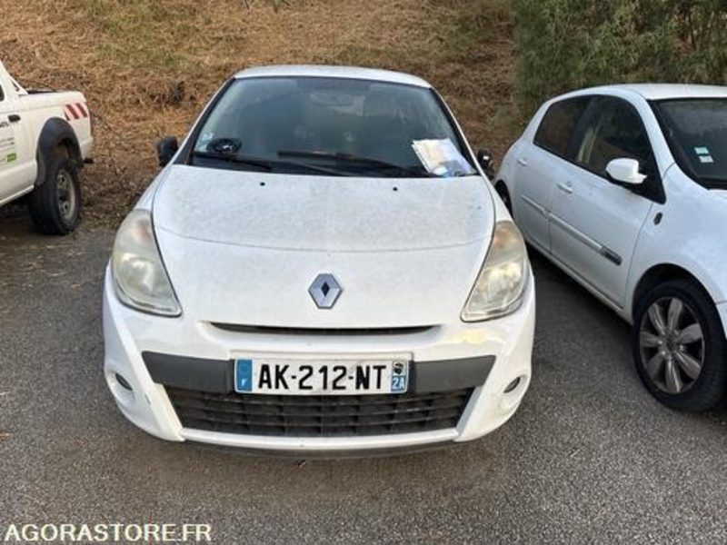 RENAULT CLIO - 2010 - 104062KM - AK212NT - Легковой автомобиль: фото 1 RENAULT CLIO - 2010 - 104062KM - AK212NT - Легковой автомобиль: фото 1