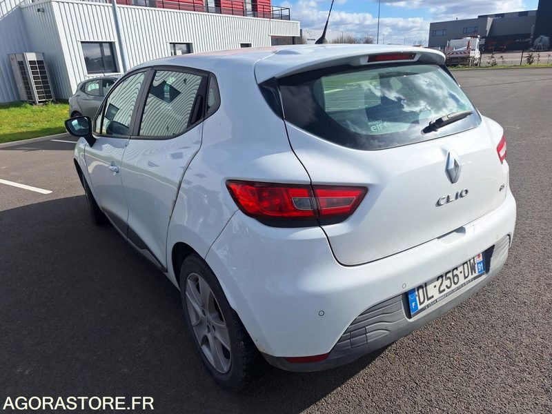 RENAULT CLIO - 2014 - 301670KM (MA550) - Легковой автомобиль: фото 2 RENAULT CLIO - 2014 - 301670KM (MA550) - Легковой автомобиль: фото 2