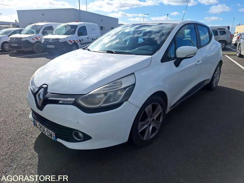 RENAULT CLIO - 2014 - 301670KM (MA550) - Легковой автомобиль: фото 1 RENAULT CLIO - 2014 - 301670KM (MA550) - Легковой автомобиль: фото 1