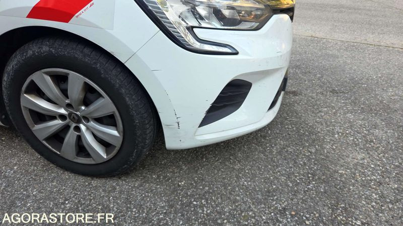 RENAULT CLIO - 2020 - 146749 KM - FN-301-CM - Легковой автомобиль: фото 3 RENAULT CLIO - 2020 - 146749 KM - FN-301-CM - Легковой автомобиль: фото 3