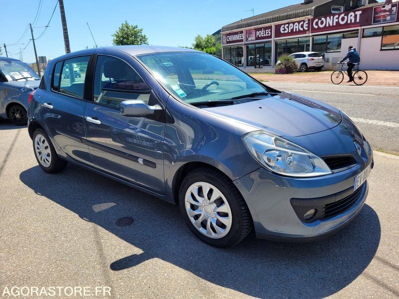 RENAULT CLIO 3 1.5 DCI 68 CH - Легковой автомобиль: фото 4 RENAULT CLIO 3 1.5 DCI 68 CH - Легковой автомобиль: фото 4