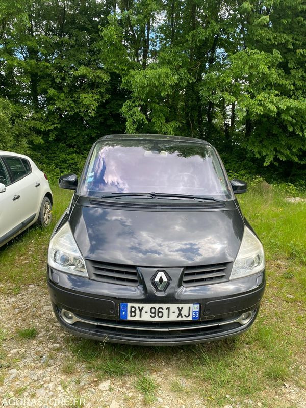RENAULT ESPACE / 182 000 KM / 2011 / BY-961-XJ - Легковой автомобиль: фото 1 RENAULT ESPACE / 182 000 KM / 2011 / BY-961-XJ - Легковой автомобиль: фото 1