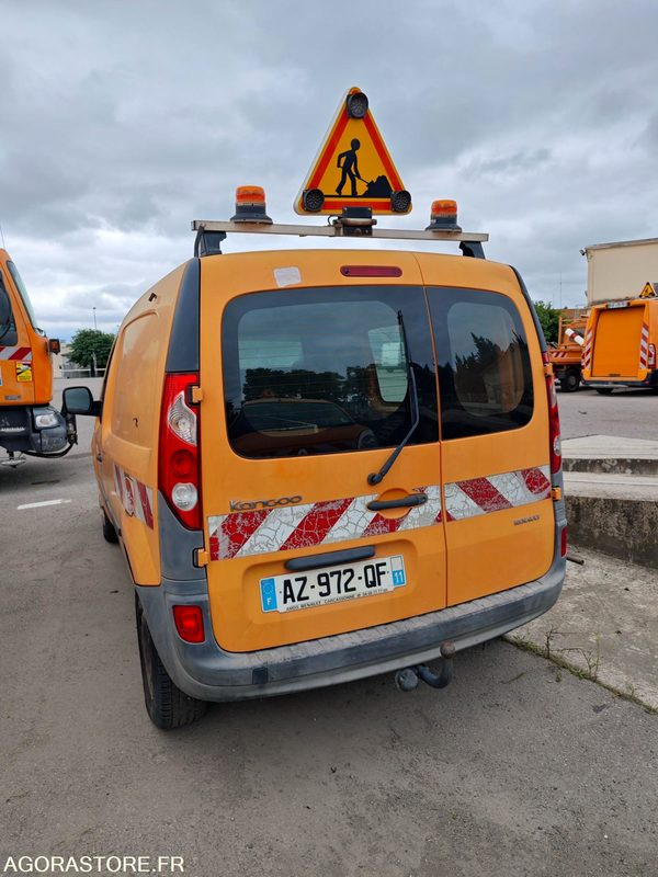 RENAULT KANGOO 1.5Dci - AZ-972-QF moteur tournant / véhicule roulant - Легковой фургон: фото 3 RENAULT KANGOO 1.5Dci - AZ-972-QF moteur tournant / véhicule roulant - Легковой фургон: фото 3