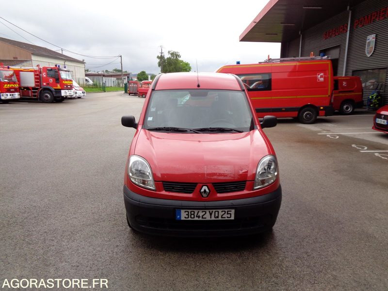 RENAULT KANGOO 3842YQ25 - Легковой автомобиль: фото 1 RENAULT KANGOO 3842YQ25 - Легковой автомобиль: фото 1