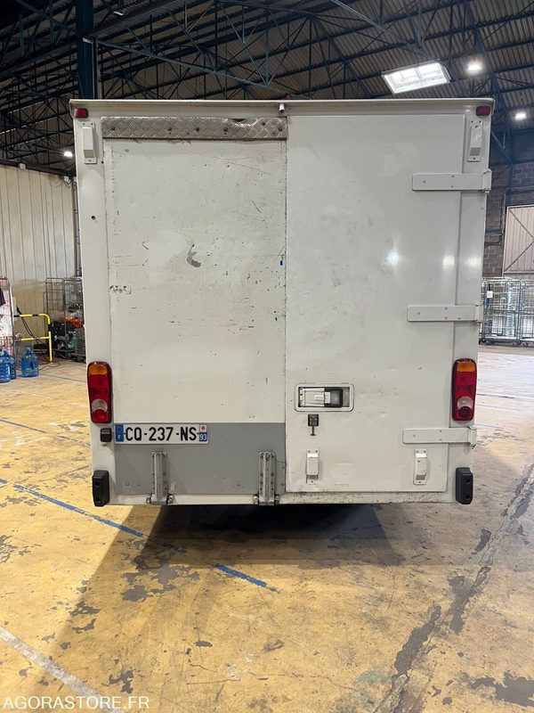 RENAULT MASTER - 2013 - 130914 Kms - Цельнометаллический фургон: фото 4 RENAULT MASTER - 2013 - 130914 Kms - Цельнометаллический фургон: фото 4